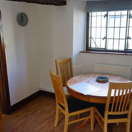 Stunning Historic 2-Bed House In Shaftesbury Villa Exterior foto