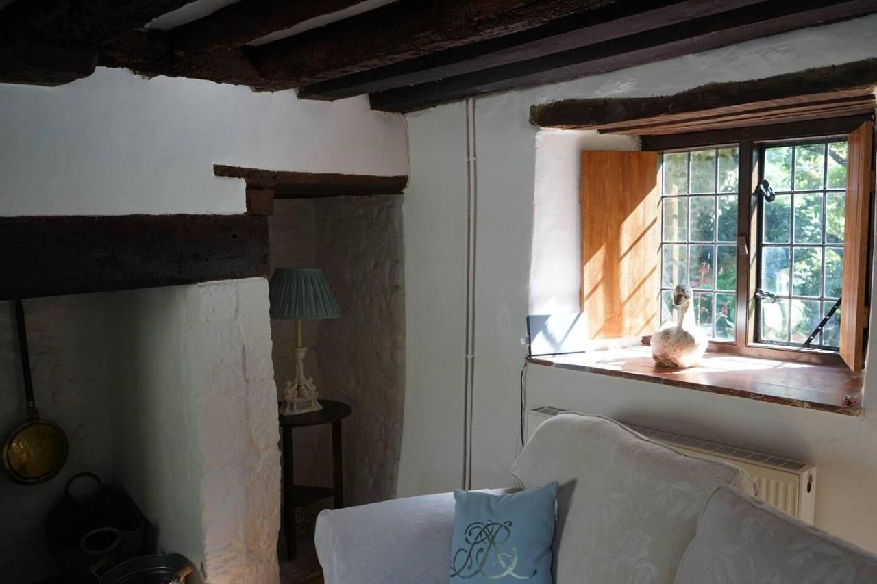 Stunning Historic 2-Bed House In Shaftesbury Villa Exterior foto