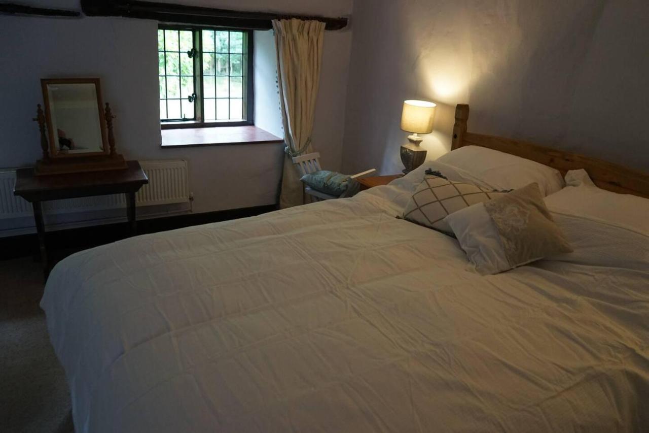 Stunning Historic 2-Bed House In Shaftesbury Villa Exterior foto