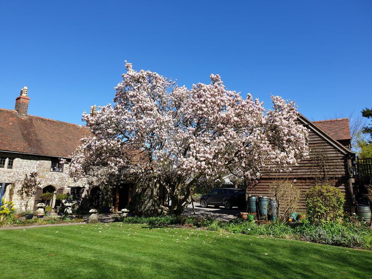 Stunning Historic 2-Bed House In Shaftesbury Villa Exterior foto