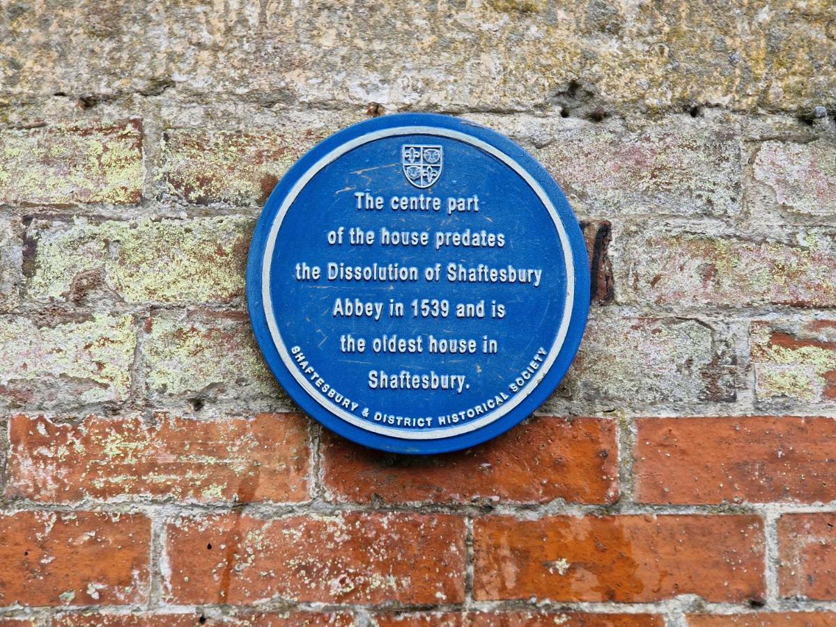 Stunning Historic 2-Bed House In Shaftesbury Villa Exterior foto